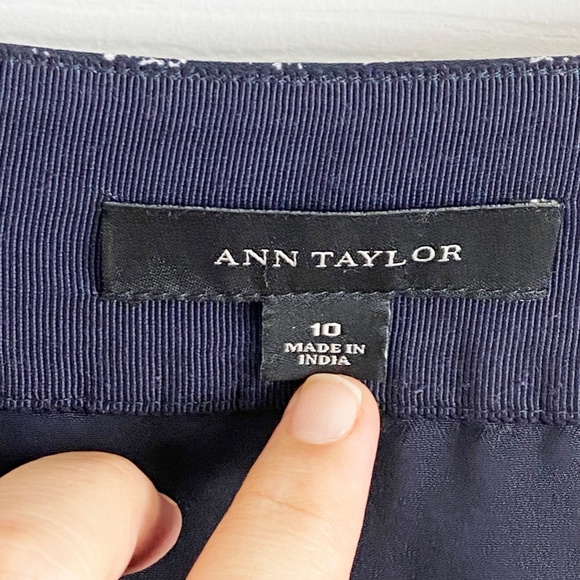 Ann Taylor flounce floral skirt - Picture 3 of 4